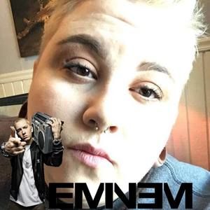 Meet your Posher, Savannah